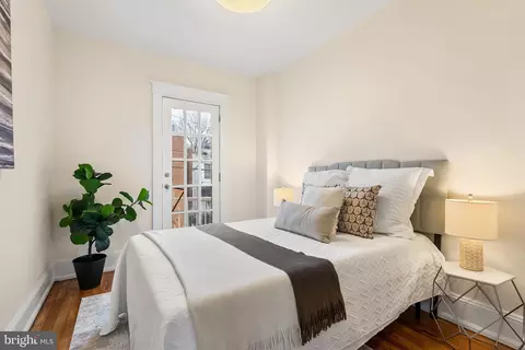 1735 34th St NW, Washington, DC 20007 photo 16