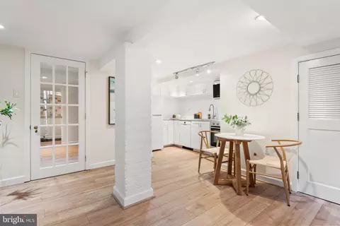 1735 34th St NW, Washington, DC 20007 photo 19