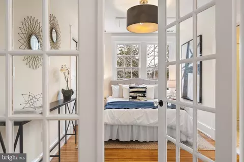1735 34th St NW, Washington, DC 20007 photo 12
