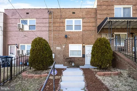 2206 15th St NE, Washington, DC 20018