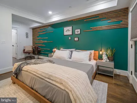 Bedroom - 1717 Euclid St NW #1, Washington, DC 20009 photo 3 of 5