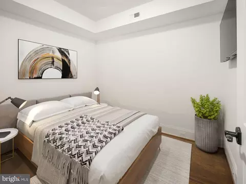 Bedroom - 1717 Euclid St NW #1, Washington, DC 20009 photo 5 of 5