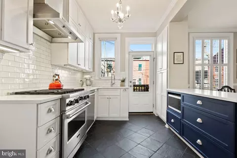 1428 A St NE, Washington, DC 20002 photo 10