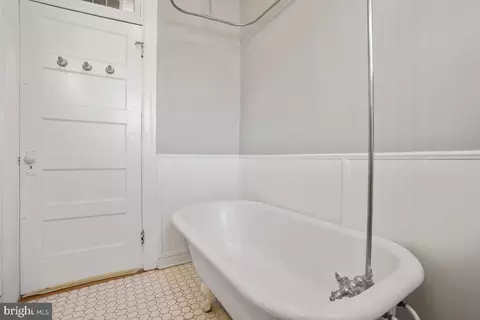 1428 A St NE, Washington, DC 20002 photo 20