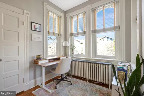 11 6th St SE, Washington, DC 20003 photo 31