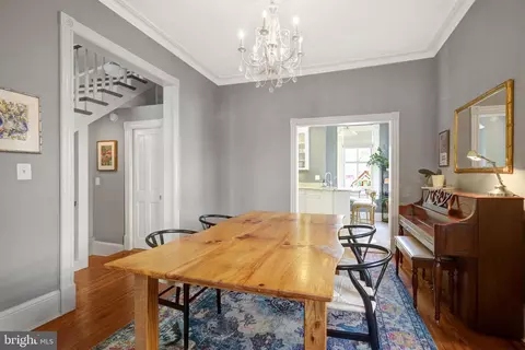 11 6th St SE, Washington, DC 20003 photo 11