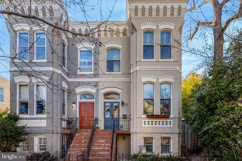 11 6th St SE, Washington, DC 20003