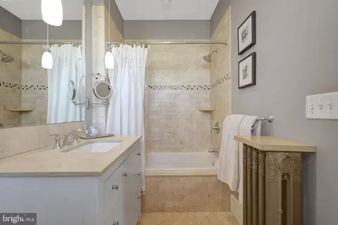 11 6th St SE, Washington, DC 20003 photo 33