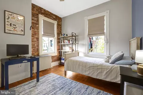 11 6th St SE, Washington, DC 20003 photo 24