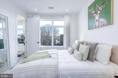 1220 Potomac Ave SE #8, Washington, DC 20003 photo 17