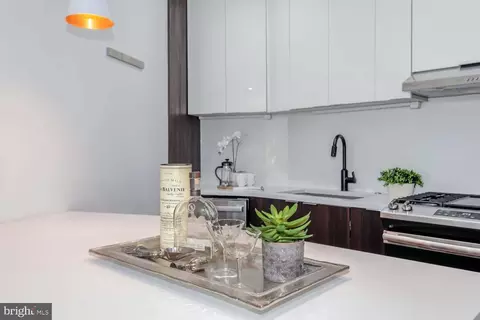 1220 Potomac Ave SE #8, Washington, DC 20003 photo 11