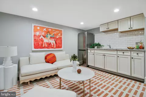 239 11th St SE, Washington, DC 20003 photo 50