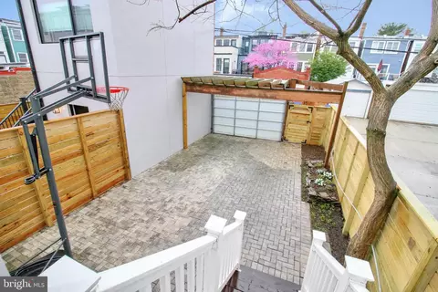 239 11th St SE, Washington, DC 20003 photo 23