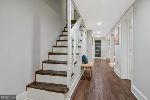 239 11th St SE, Washington, DC 20003 photo 43