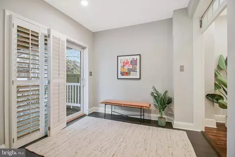 239 11th St SE, Washington, DC 20003 photo 20