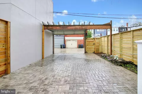 239 11th St SE, Washington, DC 20003 photo 26