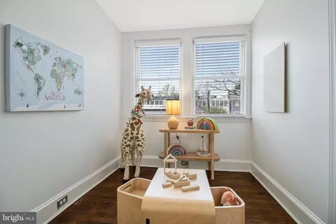 239 11th St SE, Washington, DC 20003 photo 30
