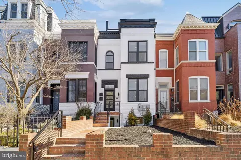 3601 10th St NW #1, Washington, DC 20010