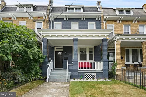 5727 9th St NW, Washington, DC 20011