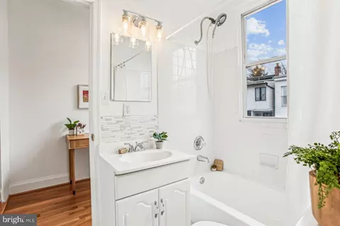 1315 D St NE, Washington, DC 20002 photo 22