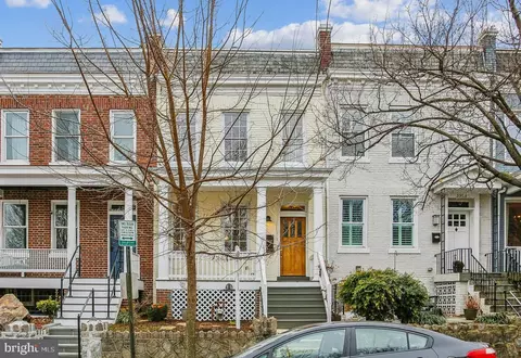1315 D St NE, Washington, DC 20002