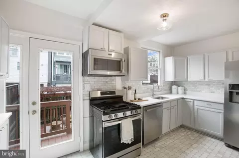 1315 D St NE, Washington, DC 20002 photo 8