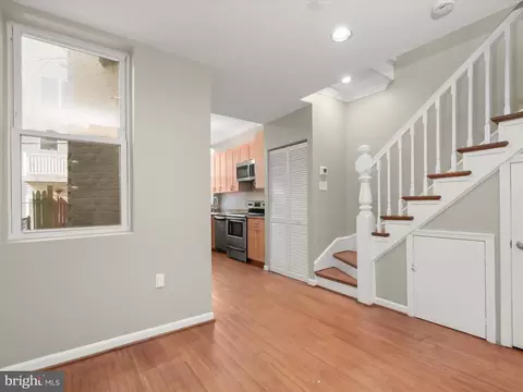 921 5th St SE, Washington, DC 20003 photo 12