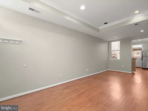 921 5th St SE, Washington, DC 20003 photo 10