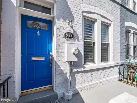 921 5th St SE, Washington, DC 20003 photo 2