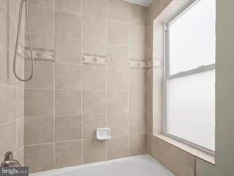 921 5th St SE, Washington, DC 20003 photo 31
