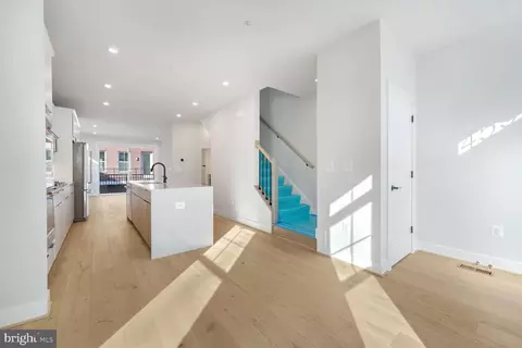 Entry Way - 461 Altezza Dr NE, Washington, DC 20017 photo 4 of 4