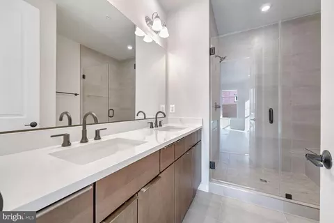 Bath - 461 Altezza Dr NE, Washington, DC 20017 photo 1 of 1
