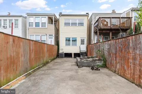 Exterior - 535 24th St NE, Washington, DC 20002 photo 9 of 9
