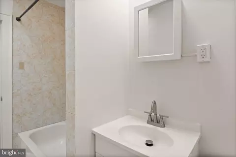 Bath - 535 24th St NE, Washington, DC 20002 photo 1 of 3