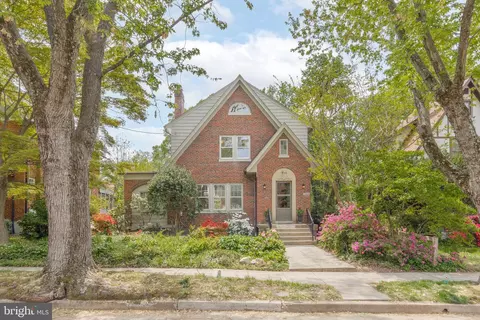 3506 Runnymede Pl NW, Washington, DC 20015