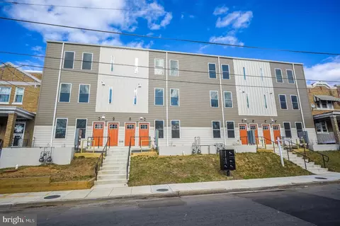 2505 Burns SE, Washington, DC 20020