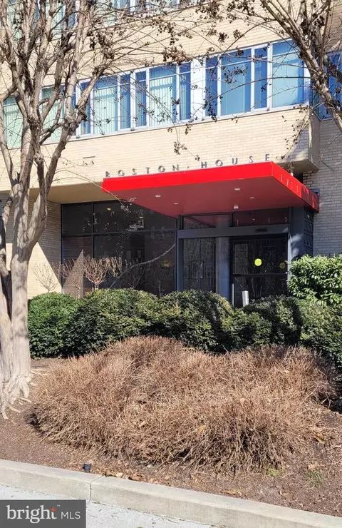 1711 Massachusetts Ave NW #834, Washington, DC 20036