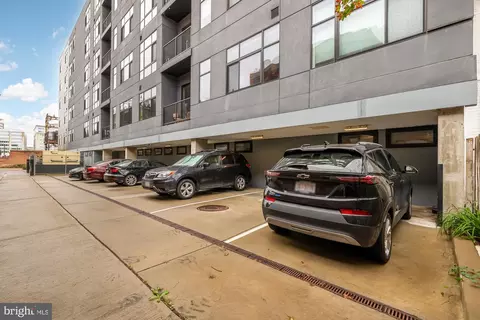 Exterior - 911 2nd St NE #401, Washington, DC 20002 photo 3 of 5