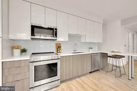 Kitchen - 911 2nd St NE #401, Washington, DC 20002 photo 2 of 2