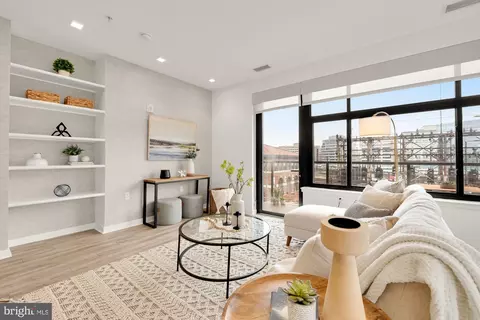 Living - 911 2nd St NE #401, Washington, DC 20002 photo 1 of 2