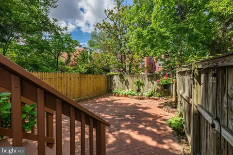 14 10th St NE, Washington, DC 20002 photo 42
