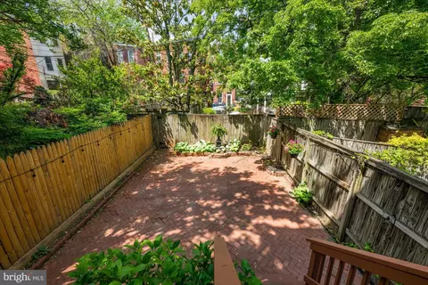 14 10th St NE, Washington, DC 20002 photo 2