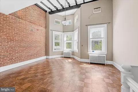14 10th St NE, Washington, DC 20002 photo 6