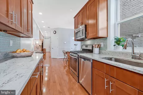 319 W Street St NE, Washington, DC 20002 photo 8