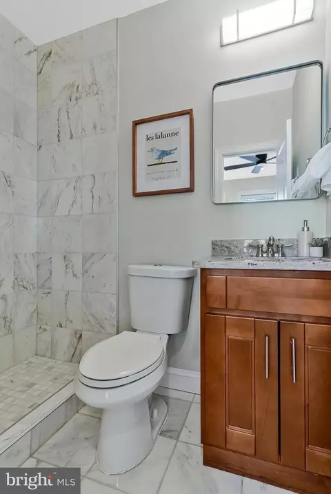 319 W Street St NE, Washington, DC 20002 photo 15