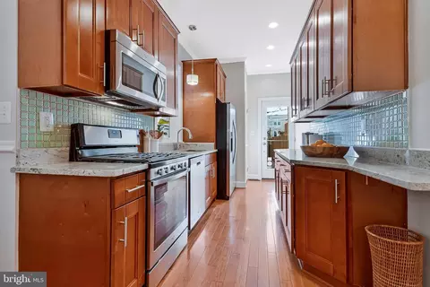 319 W Street St NE, Washington, DC 20002 photo 7