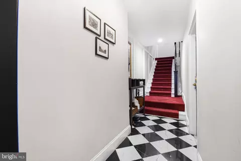 2013 Columbia Rd NW #E, Washington, DC 20009 photo 3
