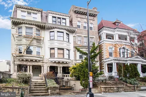 2013 Columbia Rd NW #E, Washington, DC 20009 photo 2