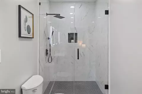 1417 Orren St NE, Washington, DC 20002 photo 28