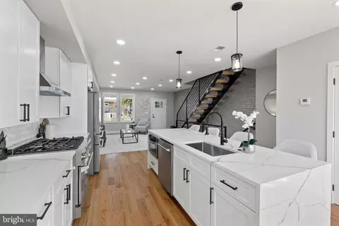 1417 Orren St NE, Washington, DC 20002 photo 14